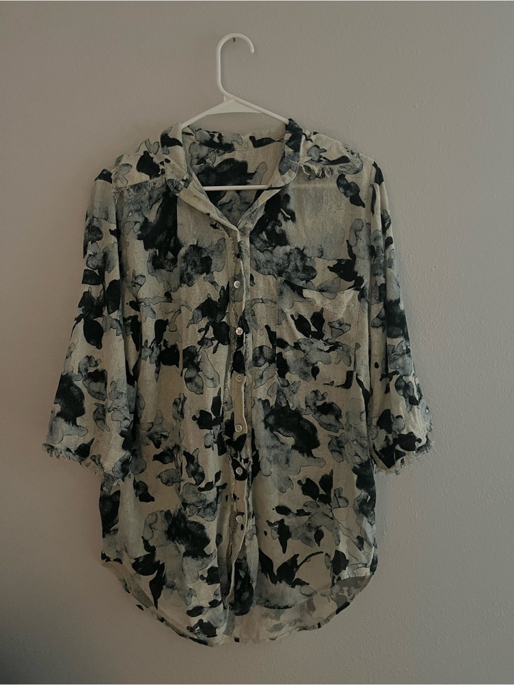 Raquel Allegra Textured 100% Silk Floral Button-Up Shirt Size 0 XS
